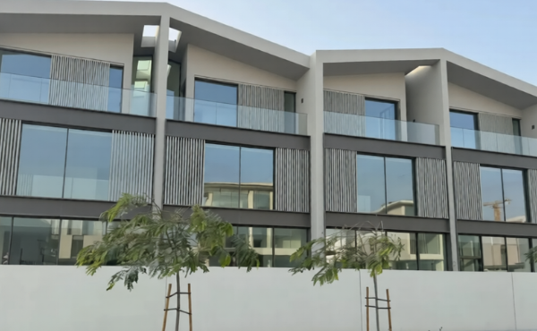 3-Bedroom-Townhouse-for-Sale-in-Nad-Al-Sheba-Gardens-Phase-2-6.png