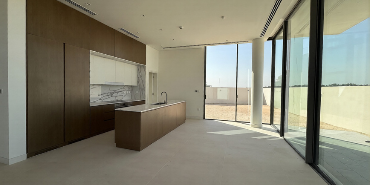 4BRMaids-Villa-in-Nad-Al-Sheba-Gardens-2-Dubai-2.png