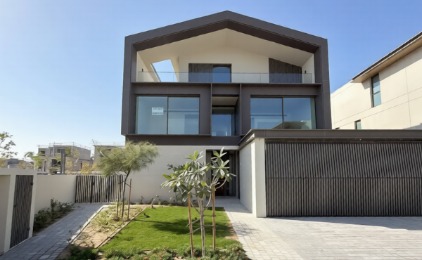 5-Bedroom-Family-Villa-for-Sale-in-Nad-Al-Sheba-Gardens-Phase-2-6.png