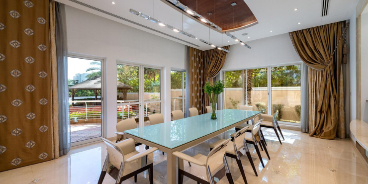 7-Bedroom-Villa-in-Emirates-Hills-Dubai-17.png