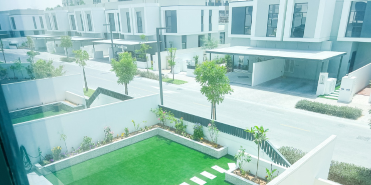 Elegant-3BRMaid-Townhouse-for-Sale-in-Murooj-Al-Furjan-West-2.png