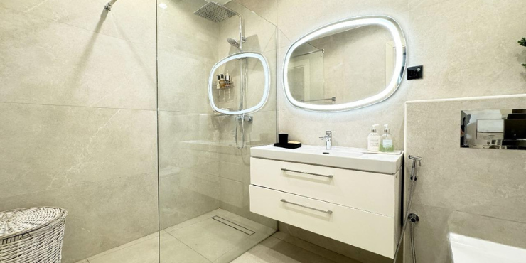 Exquisite-6-Bedroom-Signature-Villa-in-Palm-Jumeirah-12.png