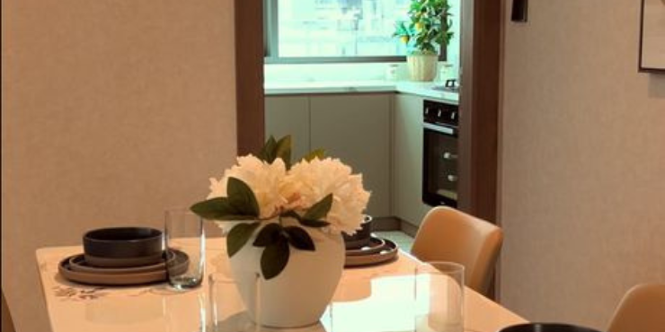 Fully-Furnished-Full-Floor-for-Sale-in-Dubai-Land-Residence-Complex-DLRC-5.png
