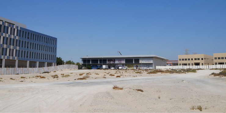 Leasehold-Shopping-Mall-for-Sale-in-Dubai-Investments-Park-DIP-1-2.png