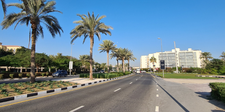 Leasehold-Shopping-Mall-for-Sale-in-Dubai-Investments-Park-DIP-1-7.png