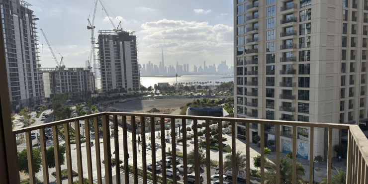 Luxury-1BR-in-Creek-Palace-with-Burj-Khalifa-Sea-View-12.png