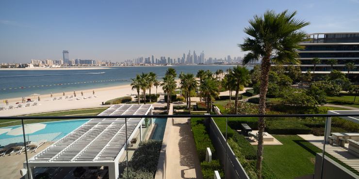 Ready-3BR-Apartment-in-W-Residences-Palm-Jumeirah-14.png