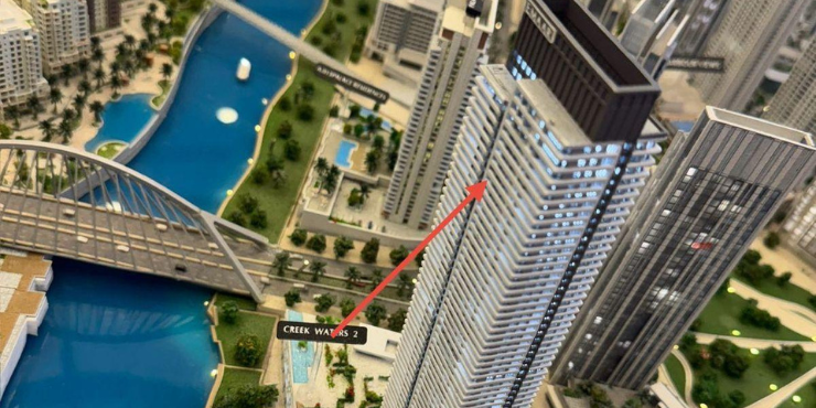 Ultra-High-Floor-4BR-Penthouse-with-Sea-View-at-Creek-Waters-1-4.png
